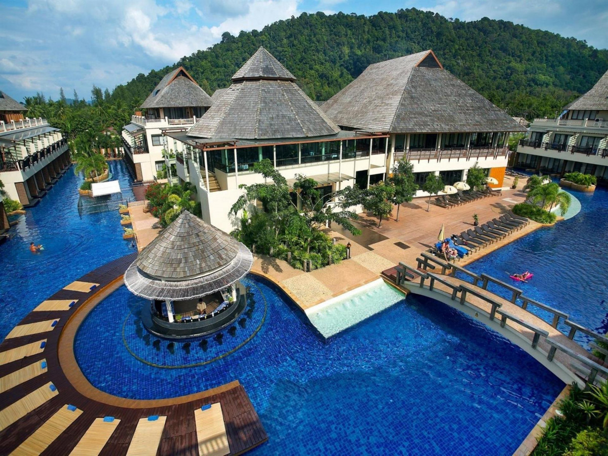 CHADA LANTA BEACH RESORT фото 4