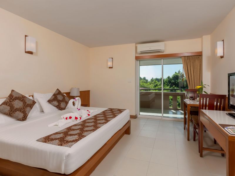 CHAIYAPERUEK SUITES фото 2