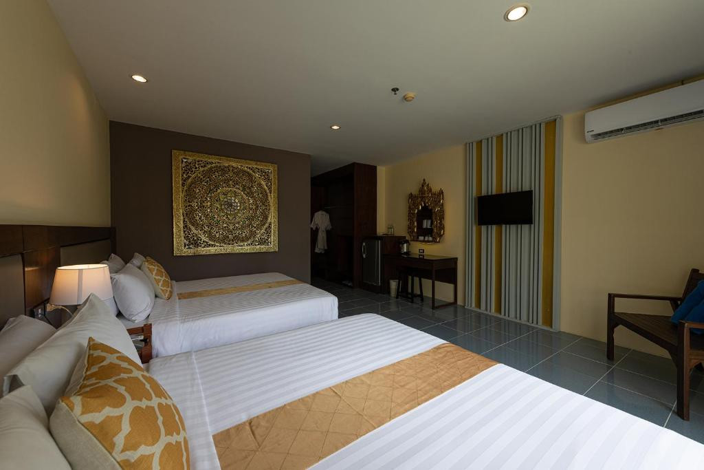 BLUE BEACH GRAND RESORT AND SPA (EX. CHALONG BEACH HOTEL & SPA) фото 7