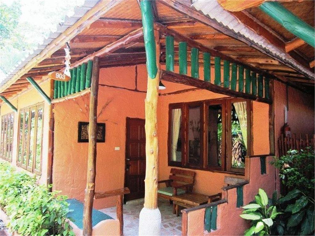 CHAWENG CHALET