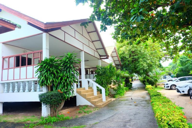 BAY BEACH RESORT (EX. CHOENG MON BEACH HOTEL & SPA) фото 4
