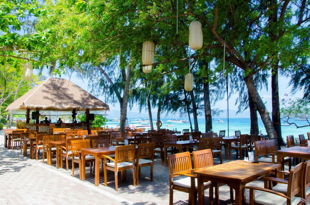 CORAL ISLAND RESORT фото 6