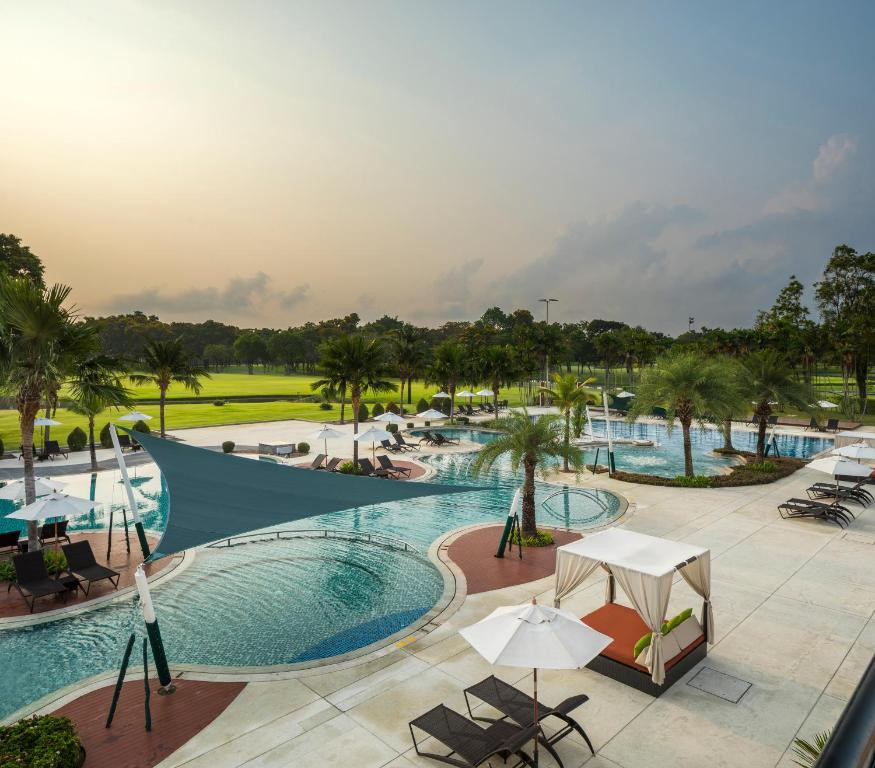 EASTIN THANA CITY GOLF RESORT фото 2