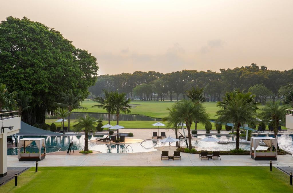 EASTIN THANA CITY GOLF RESORT фото 4