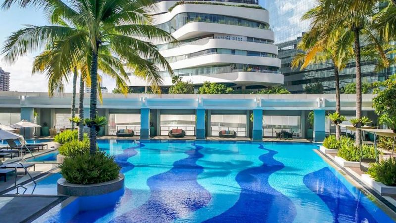 EMPORIUM SUITES BY CHATRIUM фото 4