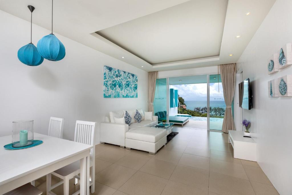 AMALA GRAND BLEU RESORT (EX. GRAND BLEU OCEAN VIEW POOL SUITE) фото 4