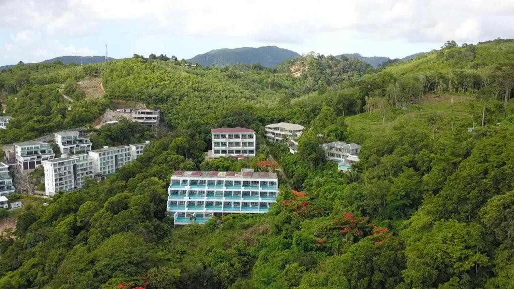 AMALA GRAND BLEU RESORT (EX. GRAND BLEU OCEAN VIEW POOL SUITE) фото 7