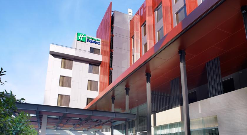 HOLIDAY INN EXPRESS BANGKOK SATHORN фото 6