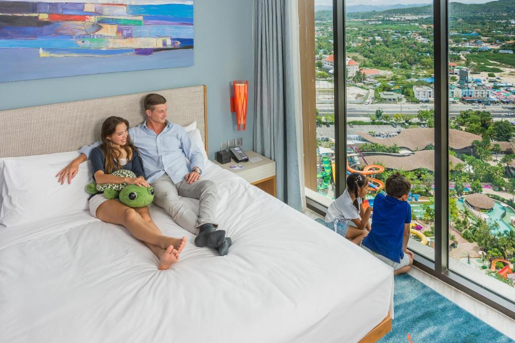 HOLIDAY INN VANA NAVA фото 7