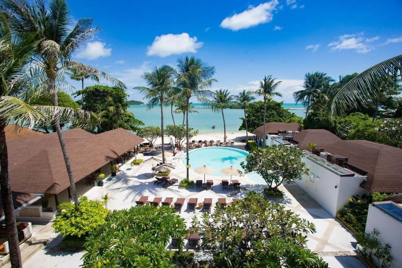 IYARA BEACH HOTEL AND PLAZA фото 2