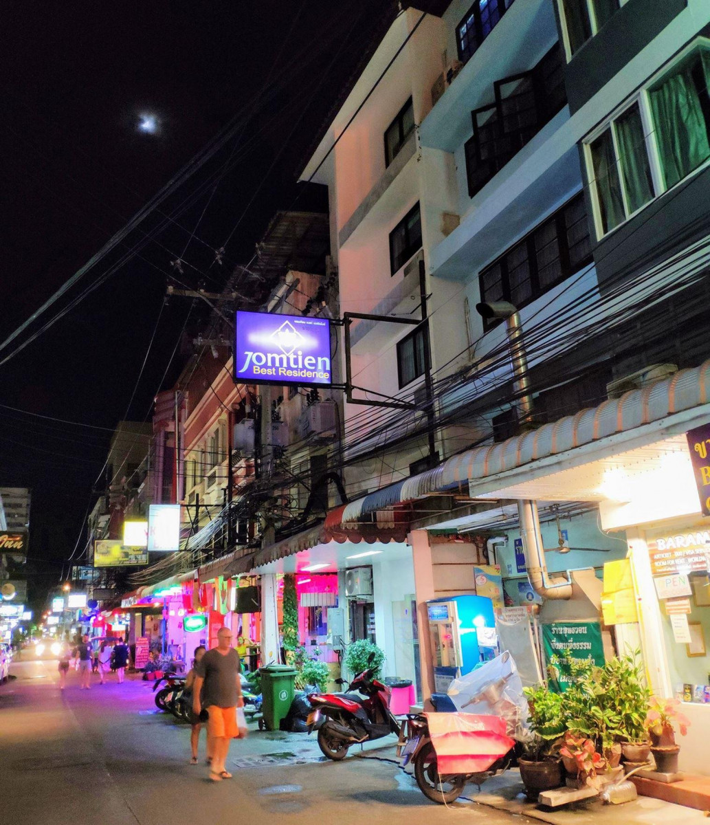 JOMTIEN BEST RESIDENCE фото 3