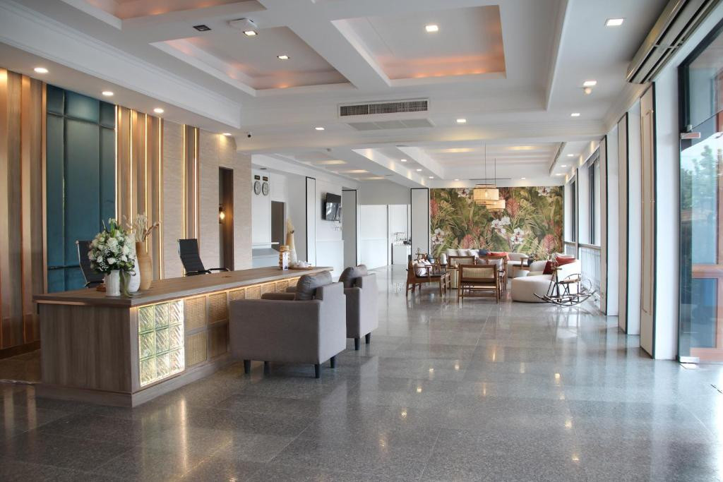 COCO BEACH HOTEL JOMTIEN (EX. JOMTIEN GARDEN) фото 6