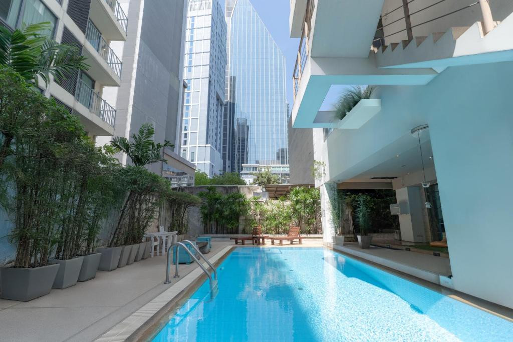 JOURNEYHUB SUKHUMVIT 26