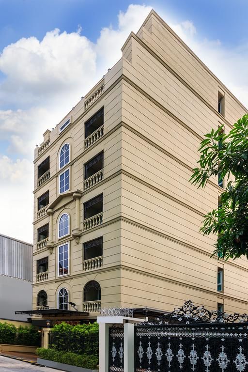 LA RESIDENCE BANGKOK