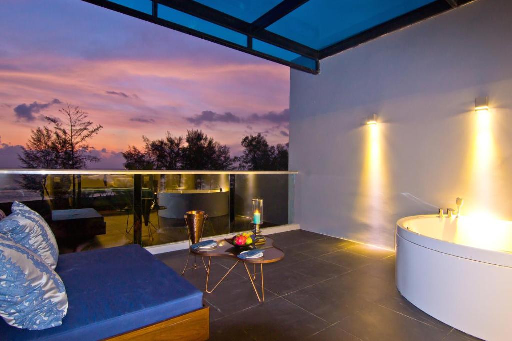 AWAY PHUKET LE CORAL (EX. LE CORAL HIDEAWAY BEYOND) фото 6