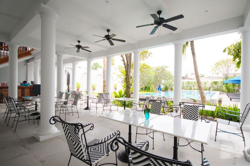 LITTLE NYONYA HOTEL фото 5