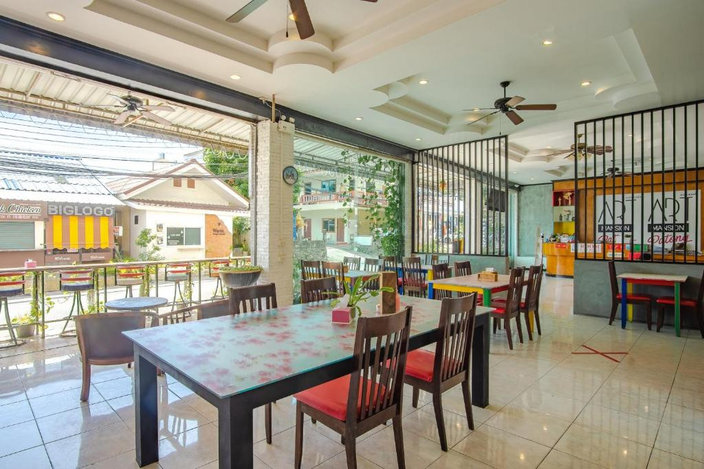 ART MANSION (EX. MAYA PATONG RESIDENCE) фото 4