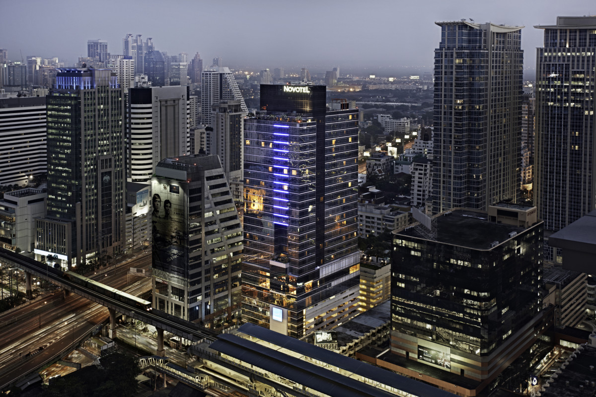 FOUR POINTS BY SHERATON BANGKOK PLOENCHIT (EX. NOVOTEL BANGKOK PLOENCHIT SUKHUMVIT)