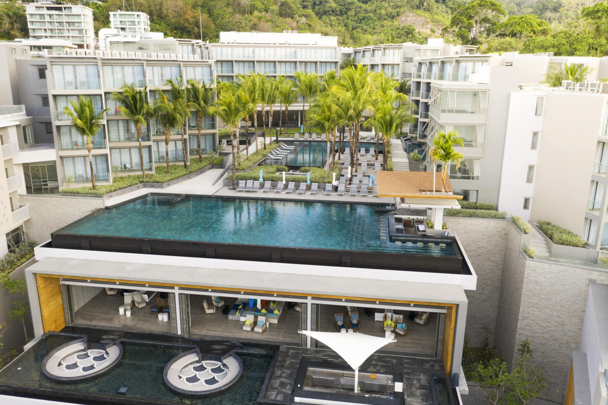 OCEANFRONT BEACH RESORT AND SPA фото 3