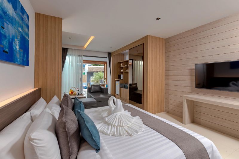 THE BAY AND BEACH CLUB (EX. PATONG BAY GARDEN RESORT) фото 2