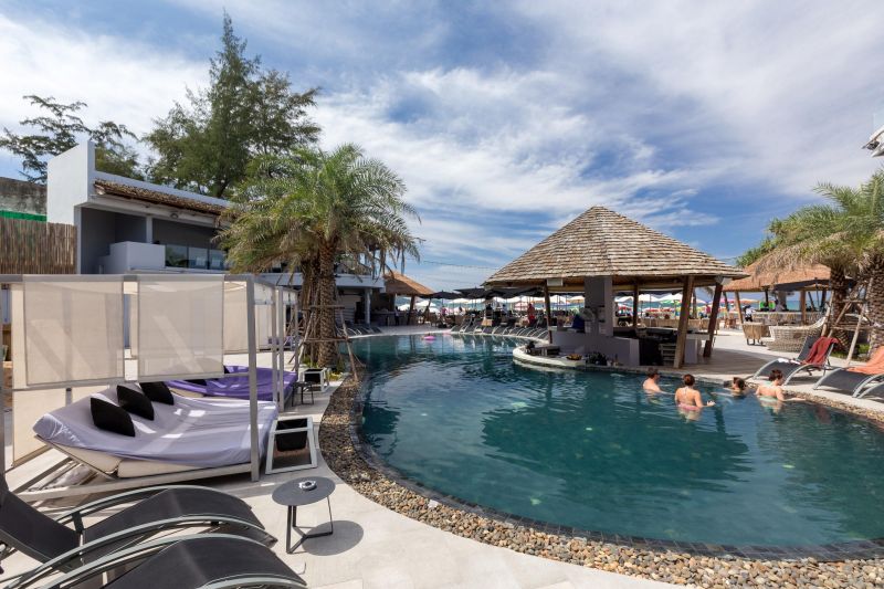THE BAY AND BEACH CLUB (EX. PATONG BAY GARDEN RESORT) фото 8