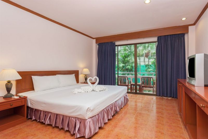 INN PATONG BEACH HOTEL (EX. PATONG BEACH LODGE) фото 4
