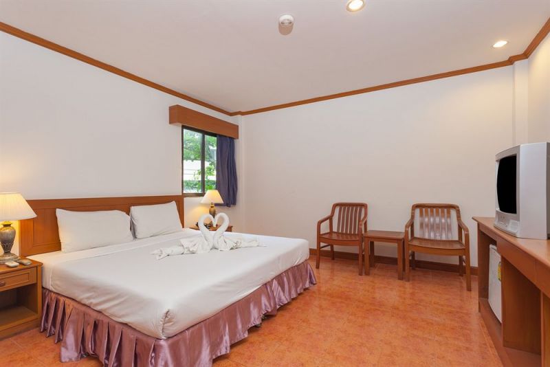 INN PATONG BEACH HOTEL (EX. PATONG BEACH LODGE) фото 7