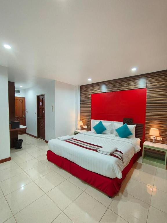 PATONG MAX VALUE HOTEL фото 7