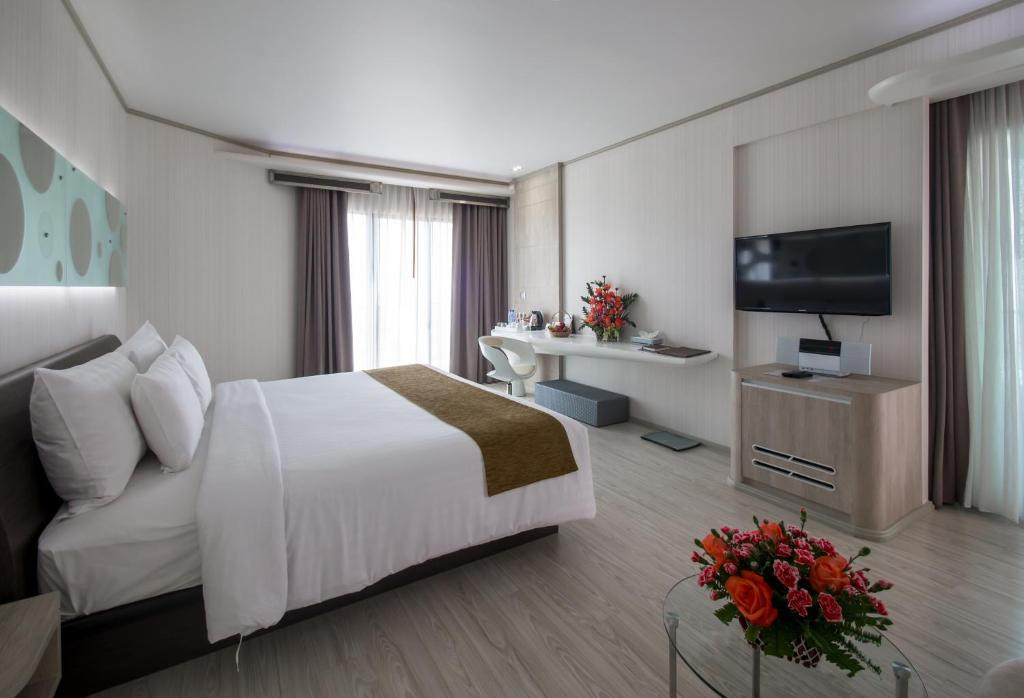DISCOVERY BEACH HOTEL фото 5
