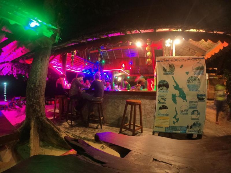 PHI PHI RELAX BEACH RESORT фото 4