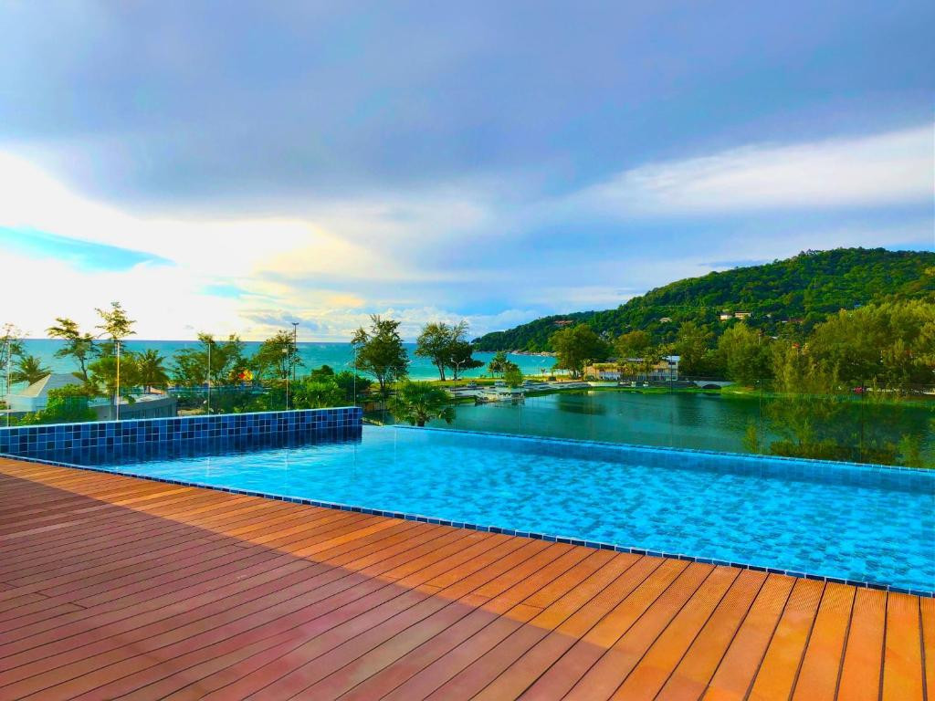PHOENIX HOTEL KARON BEACH фото 8