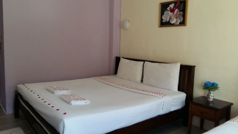 NUMBER ONE GUEST HOUSE фото 3