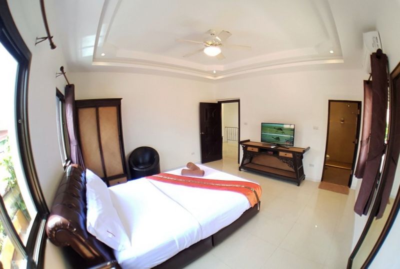 HIDELAND LUXURY VILLA PATTAYA WALKING STREET 5 BEDROOMS PRIVATE POOL фото 2