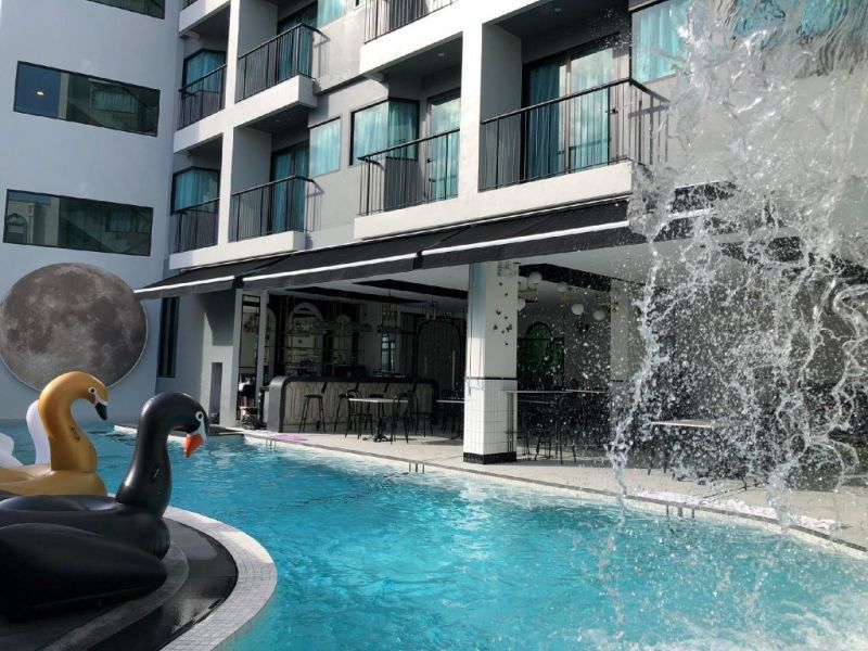 RATRI HOTEL PHUKET OLD TOWN фото 2