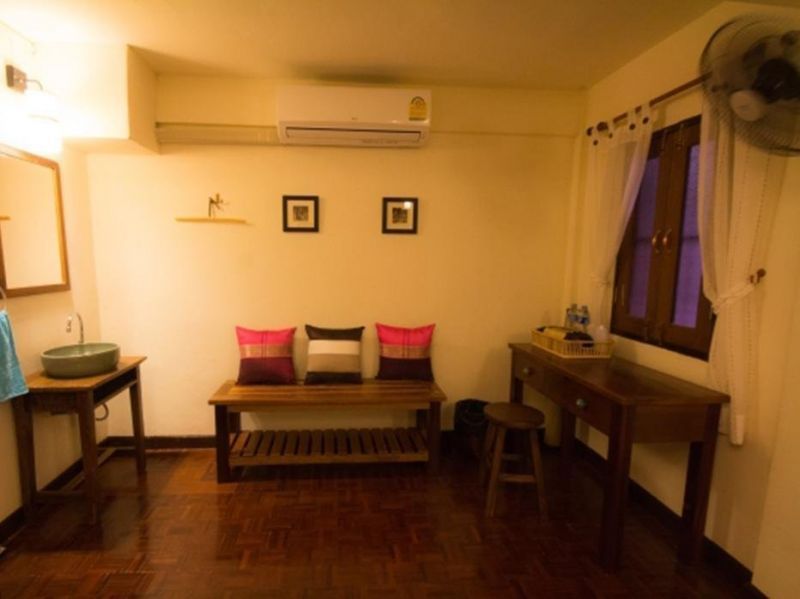 RUSTIC GUESTHOUSE фото 3
