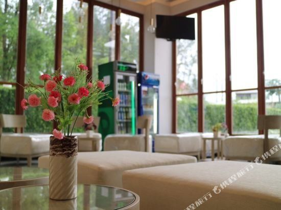 CA HOTEL AND RESIDENCE PHUKET фото 8