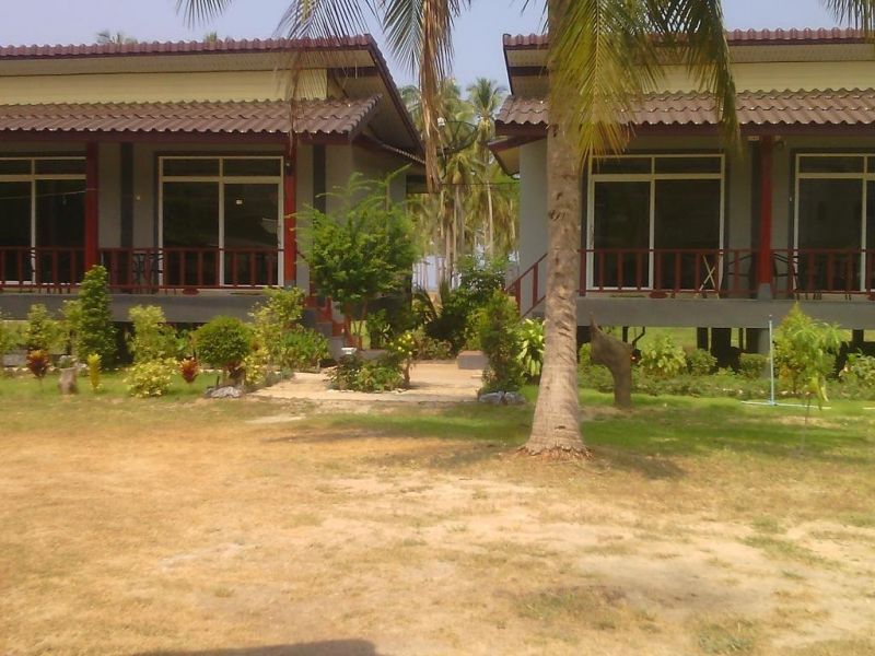 SUNANTA BUNGALOW фото 2