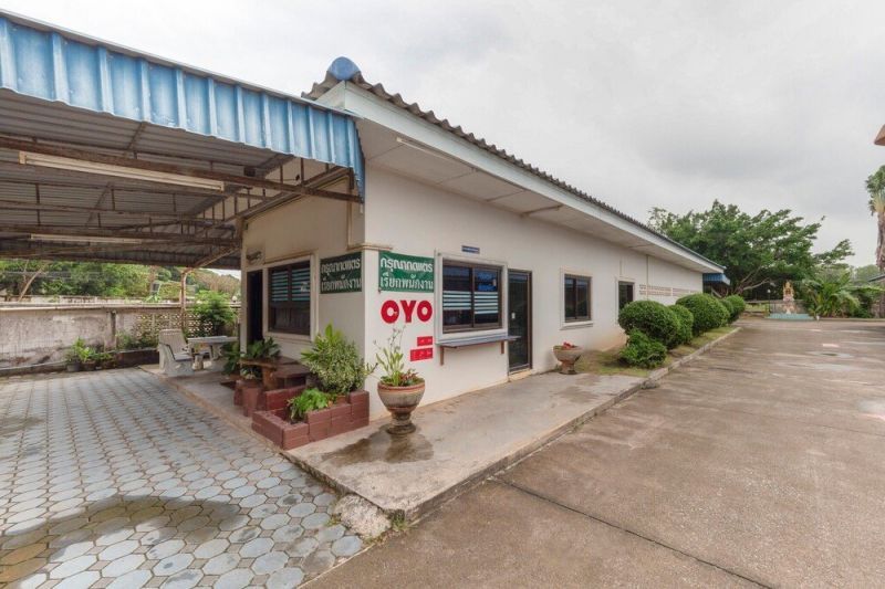 OYO 764 LETS GO HOTEL фото 2