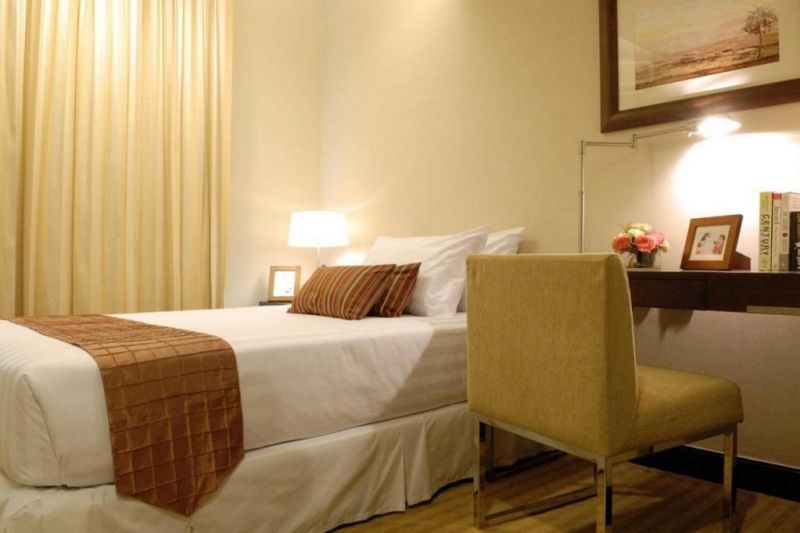 THE NARATHIWAS HOTEL & RESIDENCE SATHORN BANGKOK фото 3