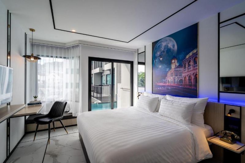 RATRI HOTEL PHUKET OLD TOWN фото 3