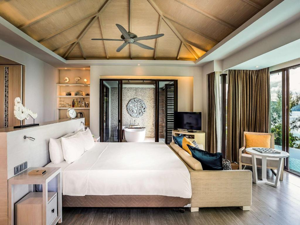 PULLMAN PHUKET ARCADIA NAITHON BEACH фото 3