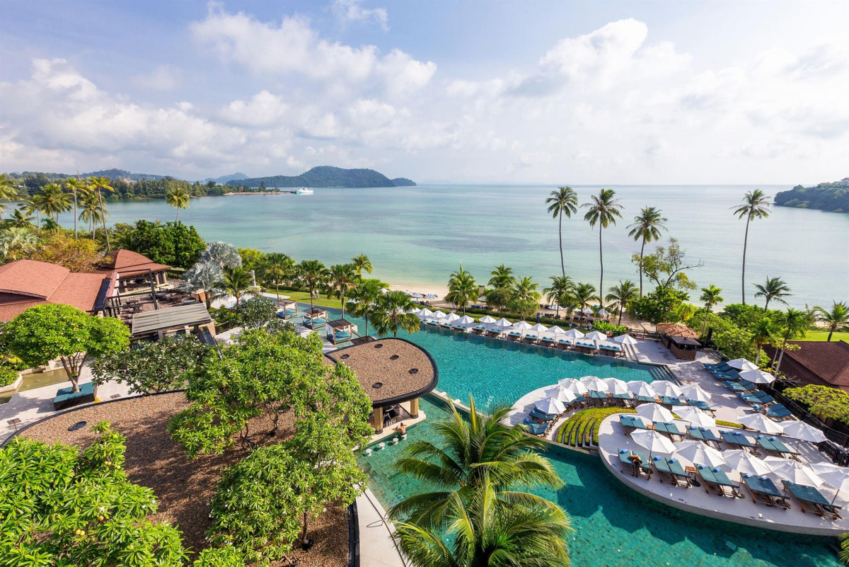 PULLMAN PHUKET PANWA BEACH RESORT (EX. RADISSON PLAZA RESORT PANWA BEACH) фото 2