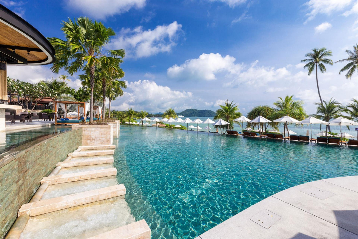 PULLMAN PHUKET PANWA BEACH RESORT (EX. RADISSON PLAZA RESORT PANWA BEACH) фото 3