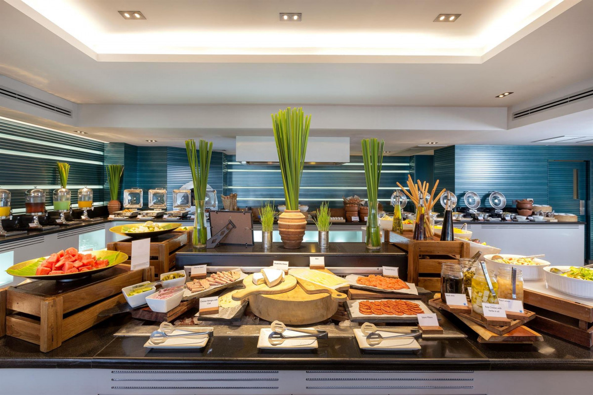 PULLMAN PHUKET PANWA BEACH RESORT (EX. RADISSON PLAZA RESORT PANWA BEACH) фото 7