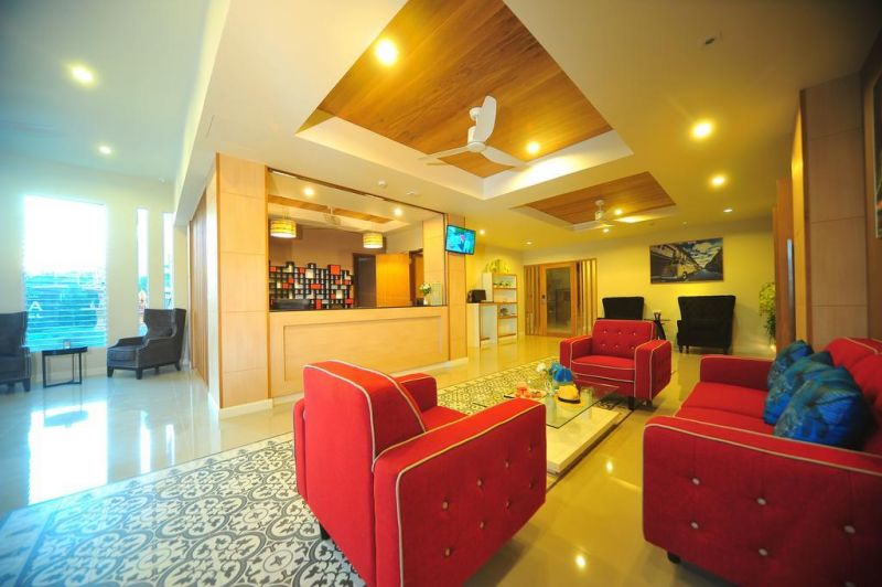 RATANA APART HOTEL AT RASSADA фото 3