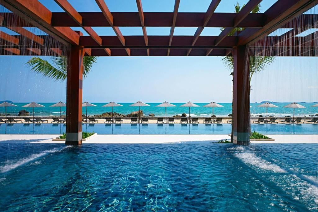 RAYONG MARRIOTT RESORT & SPA фото 2