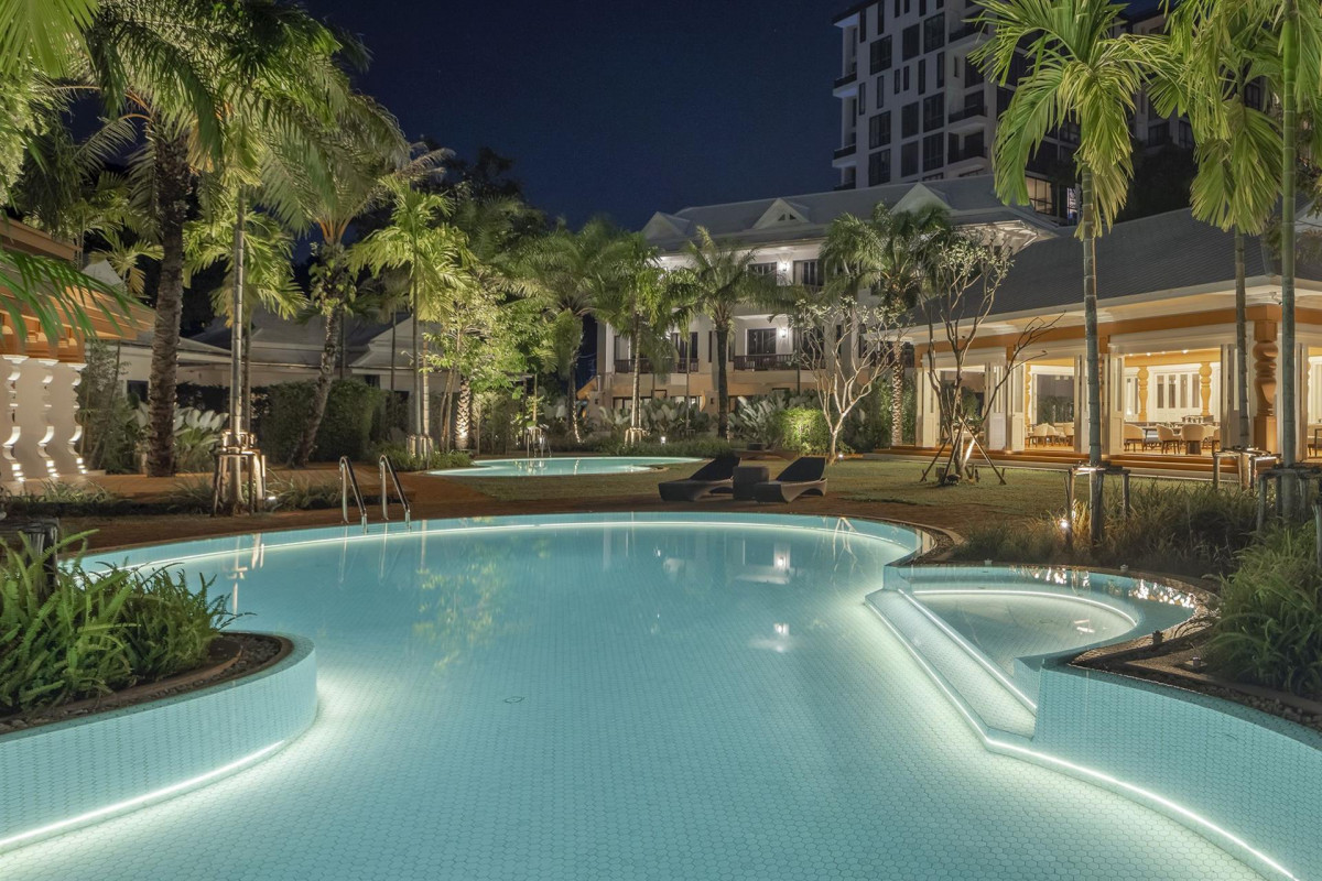 THE PE LA RESORT PHUKET (EX. ROYAL EMBASSY) фото 2