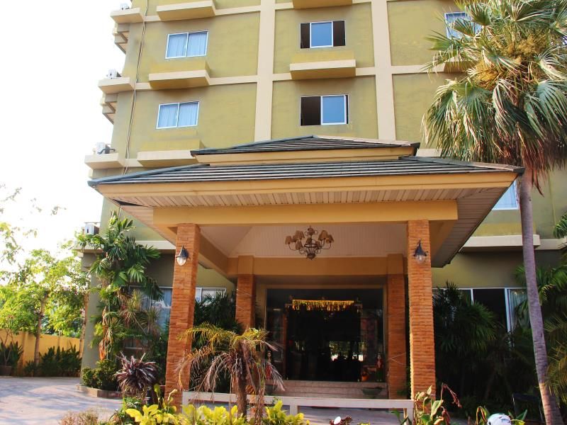 ROYAL TYCOON PLACE фото 8