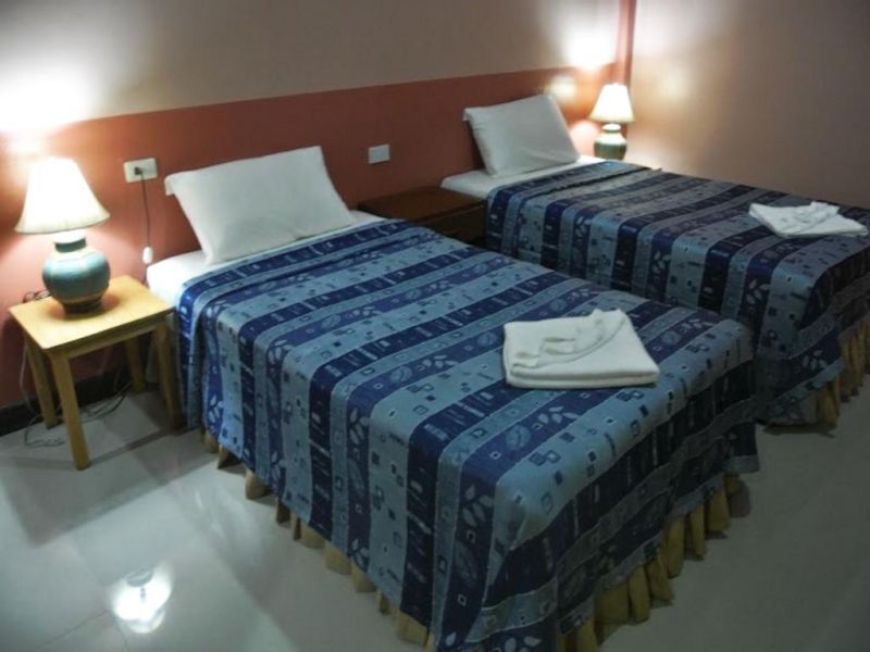SILLA PATONG HOSTEL фото 8