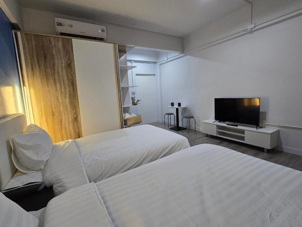 SRINN HOTEL PATTAYA KLANG фото 8
